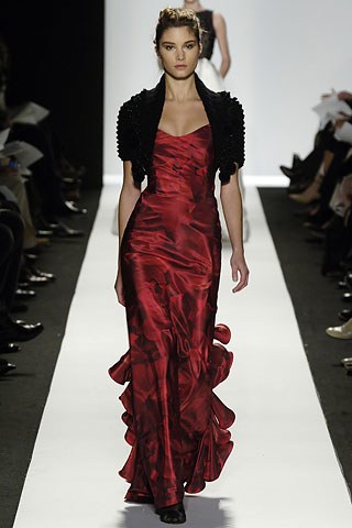 OSCAR DE LA RENTA Fall 2006 - US 8 Red Floral Silk Ruffle Back Gown Dress