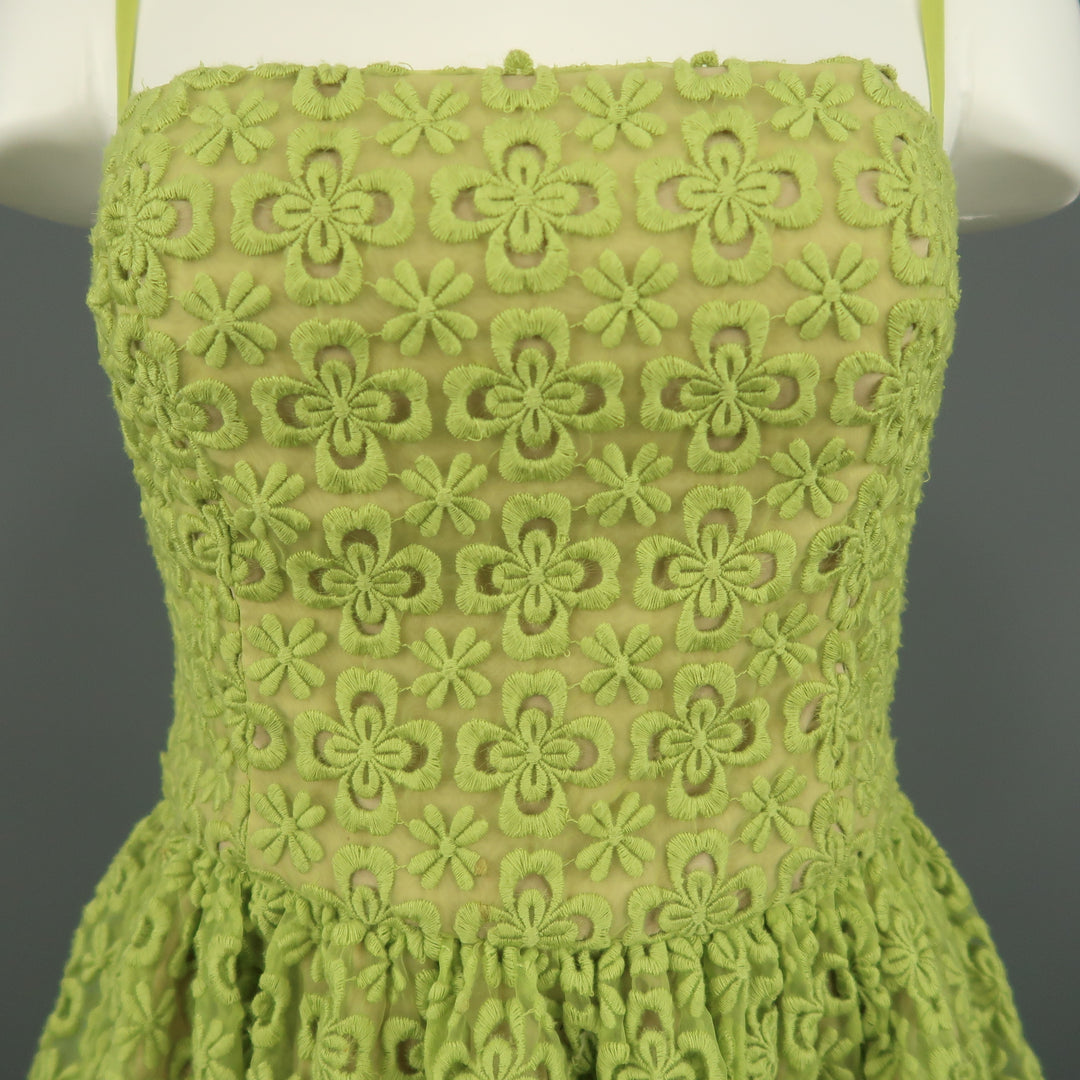 RED VALENTINO Size 0 Green  Embroidered Lace Overlay Fit Flair Dress