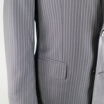 SALVATORE FERRAGAMO 38 Regular Navy Pinstripe Wool Notch Lapel Suit
