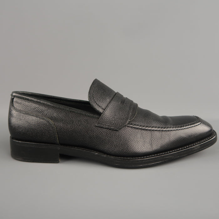 SALVATORE FERRAGAMO Size 10 Black Solid Leather Loafers