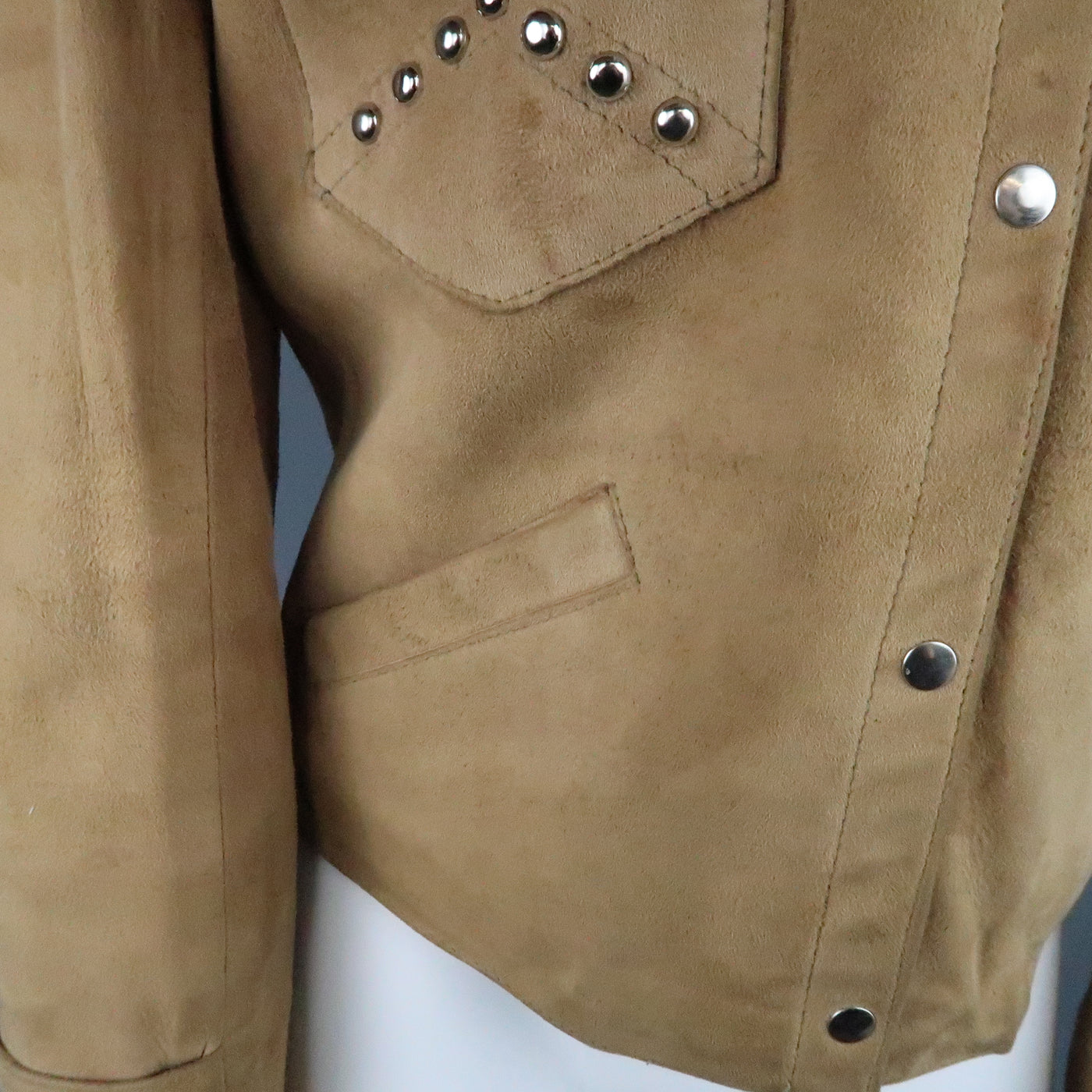 Vintage I.MAGNIN Size 12 Tan Studded Suede Cropped Snap Jacket