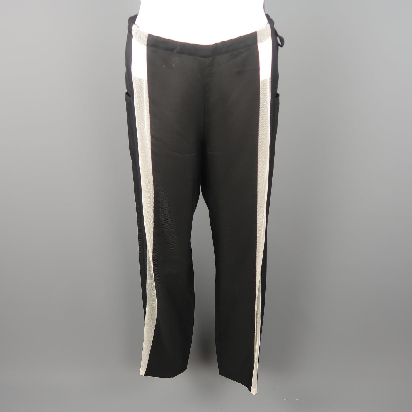 YOHJI YAMAMOTO Size M Black Silk Dress Pants