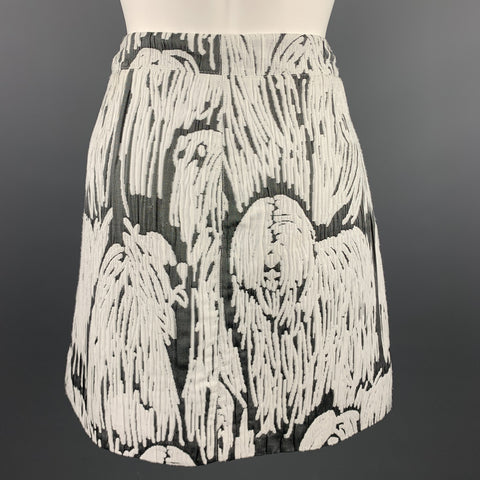 CÉRÉMONIE D'OUVERTURE Taille 4 Jupe trapèze en polyester texturé blanc et gris avec fermeture éclair sur le devant