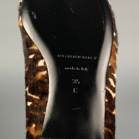 BURBERRY PRORSUM Zapatos planos sin cordones con estampado animal de cuero marrón talla 5