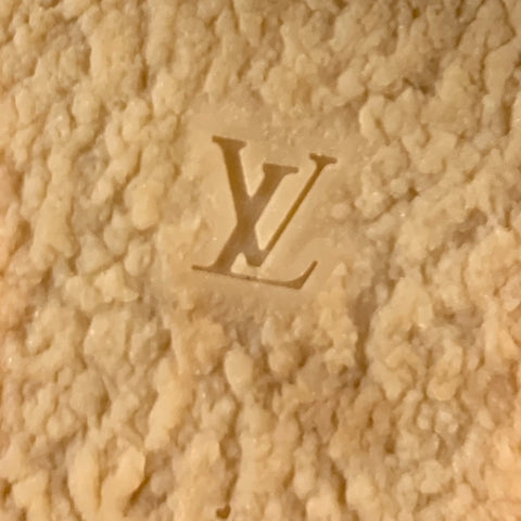 LOUIS VUITTON Talla 7 Botas sin cordones con logo de ante marrón