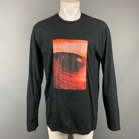 EVEREST ISLES Size L Black Applique Cotton Stitched Waved Photo T-shirt