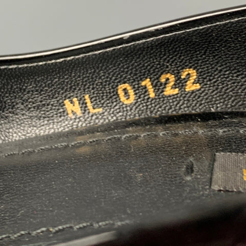LOUIS VUITTON Size 7 Black Patent Leather Pumps