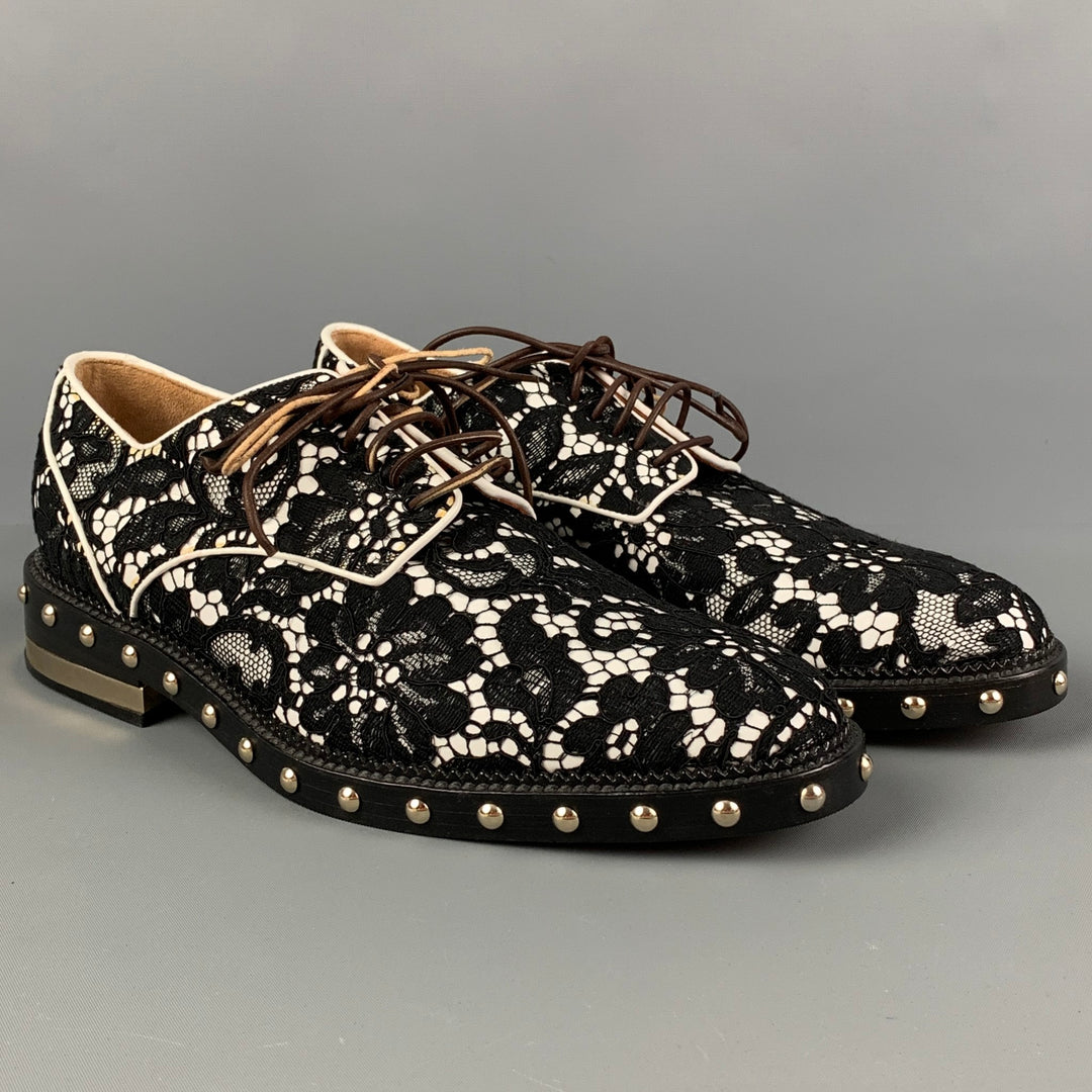 GIVENCHY Size 6.5 Black White Floral Lace Leather Shoes – Sui Generis  Designer Consignment