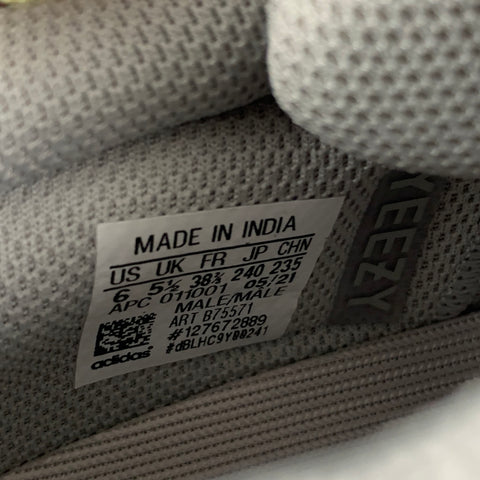 ADIDAS x YEEZY Wave Runner Boost 700 Size 6 Grey Multi-Color Mesh Sneakers
