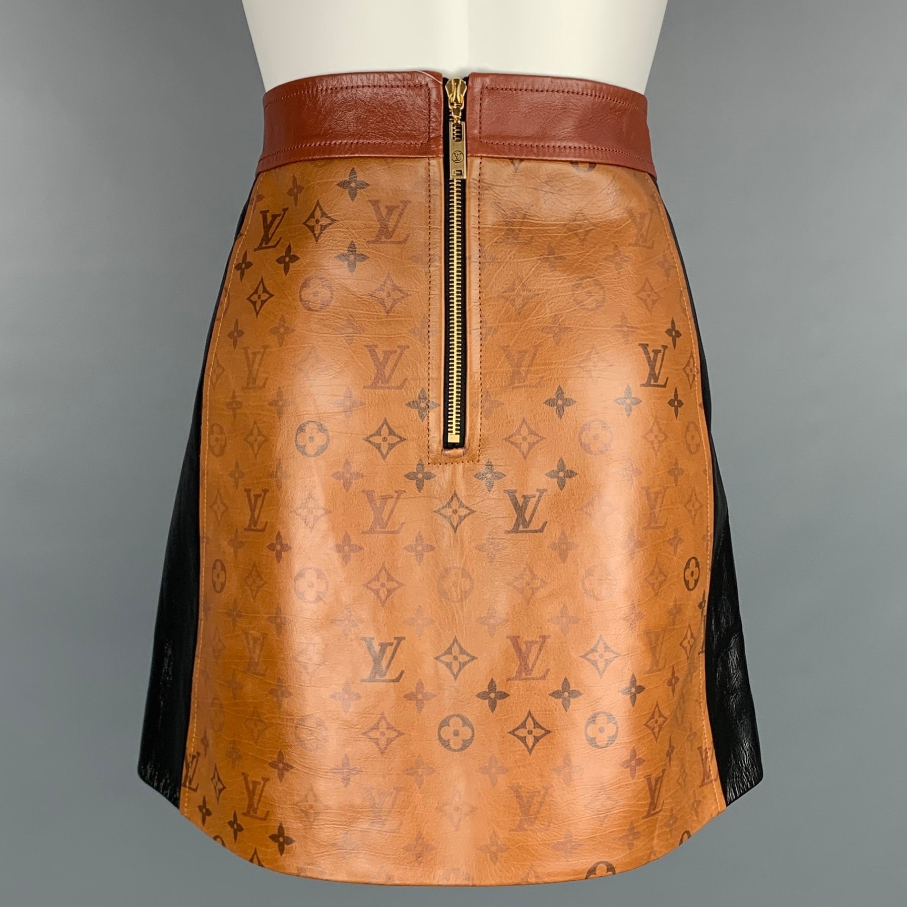 LOUIS VUITTON SS 2021 Size 4 Brown Leather Tattoo Monogram A-line Mini Skirt