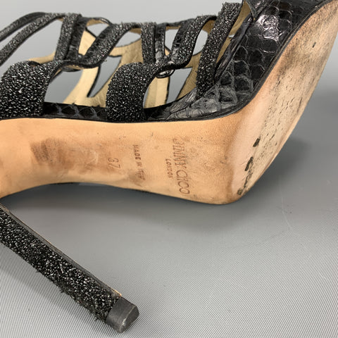 JIMMY CHOO Talla 7 Sandalias de tiras de cuero con purpurina y piel de serpiente negra
