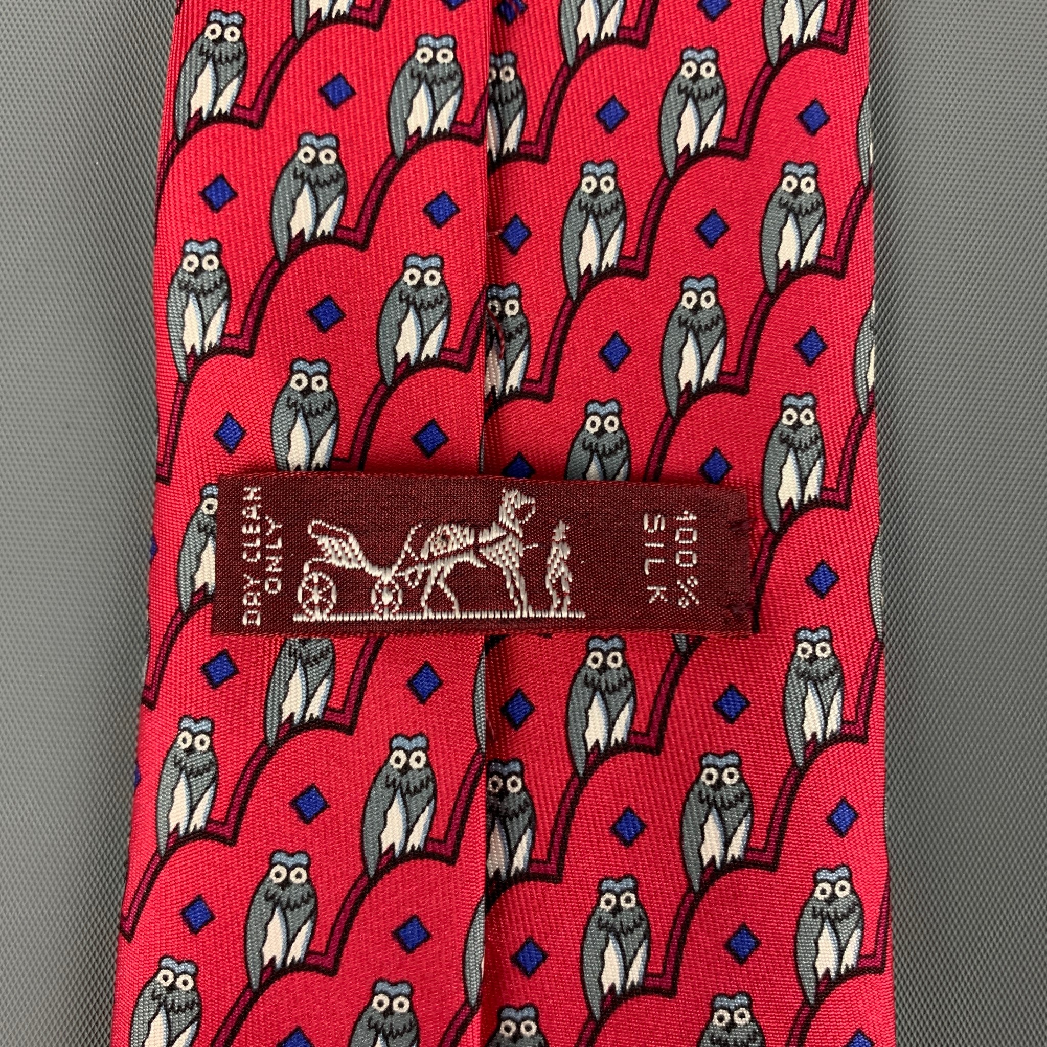 HERMES 7167 FA Red Grey Owl Print Silk Tie – Sui Generis Designer