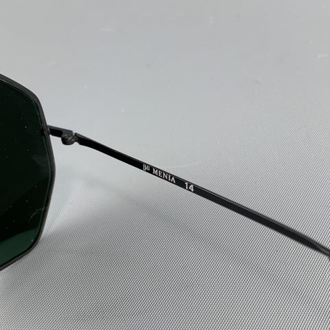 MENIA Vintage Black Matter Metal Mirrored Geometric Aviators