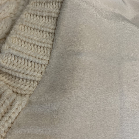 BURBERRY PRORSUM F/W 2011 Size XL Cream Wool / Cashmere Fur V-neck Pullover Sweater