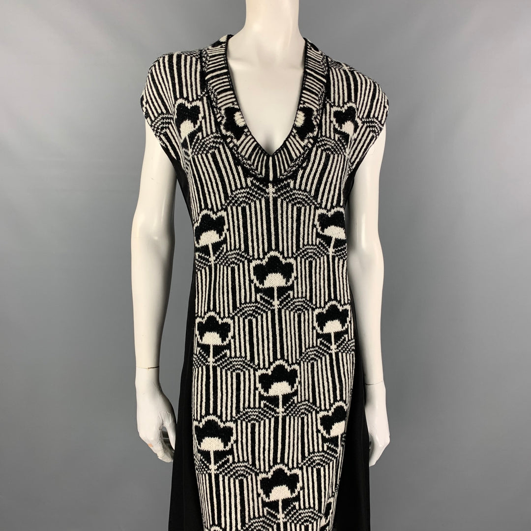 PRADA Fall '21 Size 2 Black & Off White Floral Crepe Wool / Silk Knitted V-Neck Dress