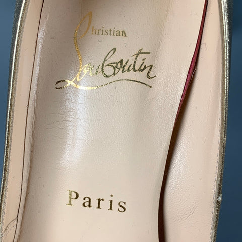 CHRISTIAN LOUBOUTIN Taille 6,5 Escarpins à bout ouvert en cuir doré