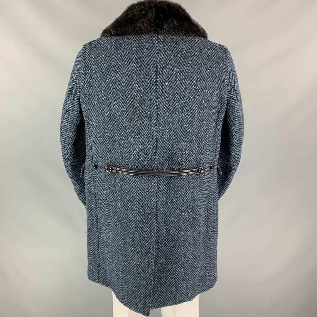 BURBERRY PRORSUM Otoño 2011 Talla 42 Abrigo azul con cuello de visón extraíble de lana en zigzag