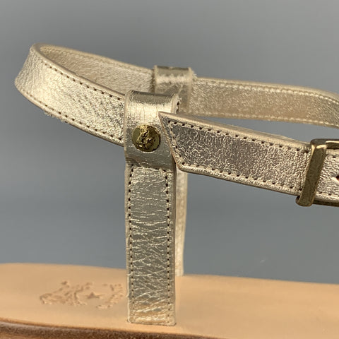 IL BISONTE Size 7 Champagne Gold Leather VERSILLA T-strap Thong Sandals