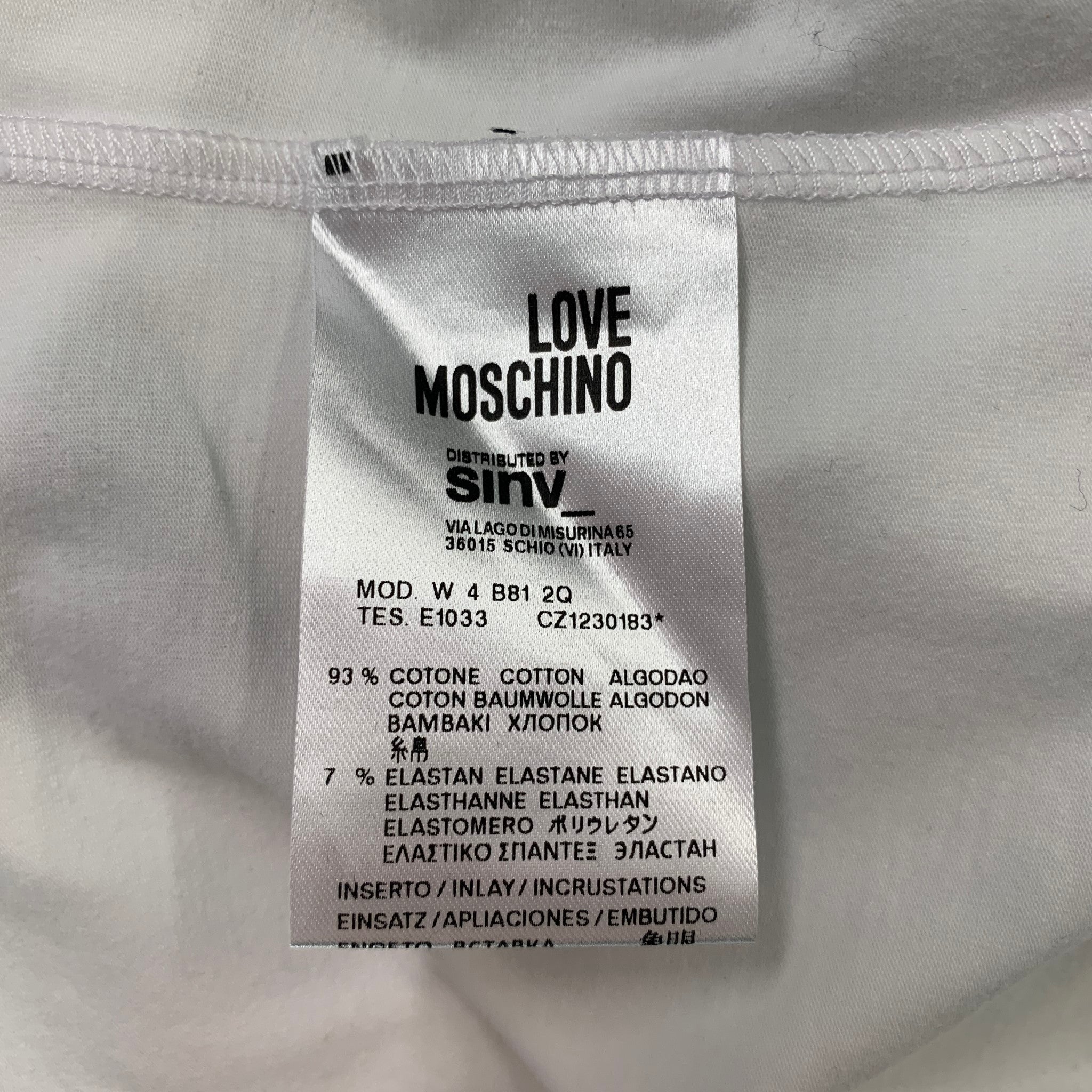 Moschino size discount