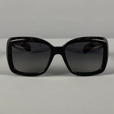 CHANEL Gafas de sol de acetato negro y plateado