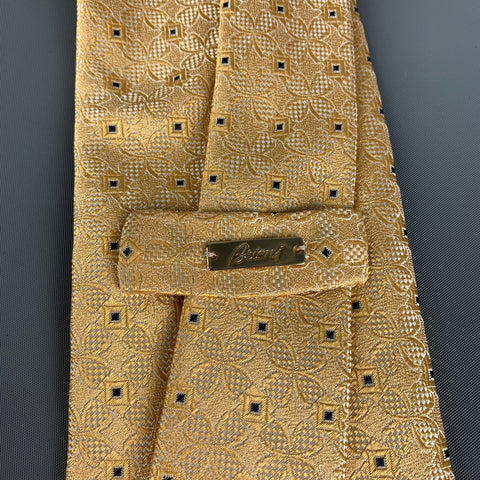 BRIONI Yellow Textured Silk Tie