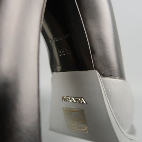 PRADA Talla 8.5 Zapatos Mary Jane con plataforma bañada en caucho gris y cuero negro