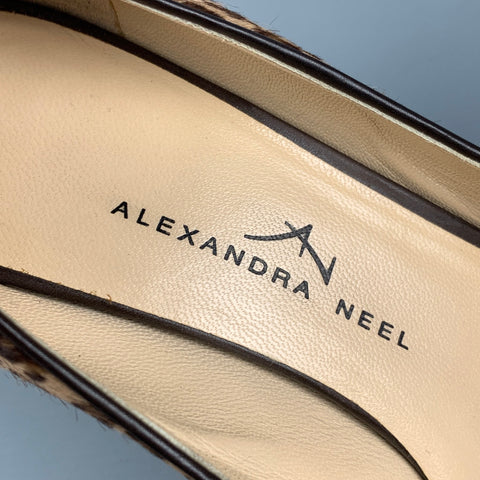 ALEXANDRA NEEL Taille 7 Escarpins à nœuds en poils de veau marron beige avec imprimé animal