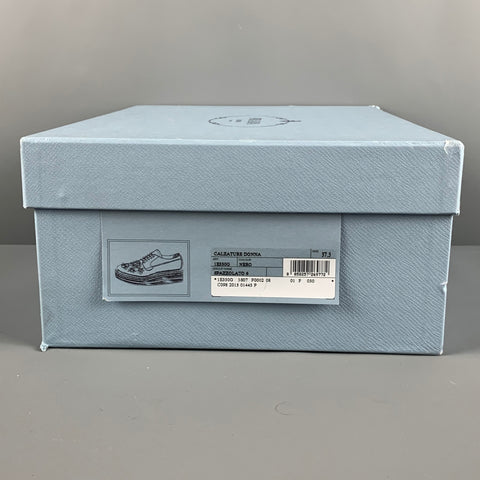PRADA Talla 7.5 Cordones de plataforma con apliques de cuero negro