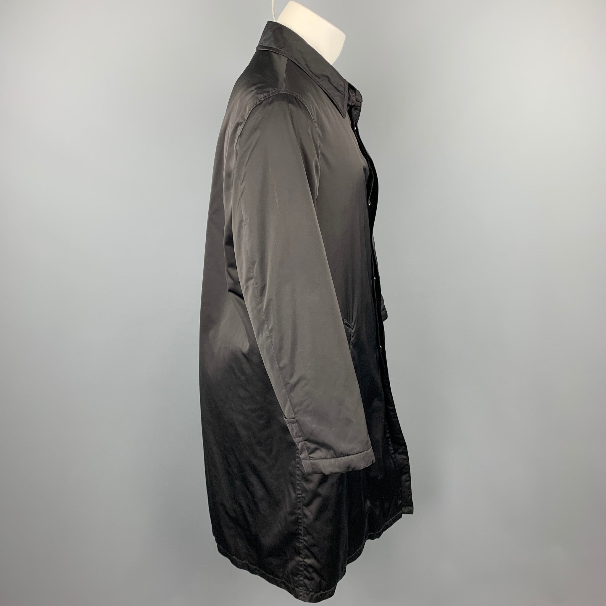 ARMANI COLLEZIONI Size M Black Polyester Water Repellent Raincoat