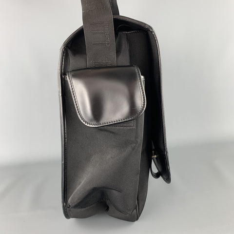 DUNHILL Nylon & Leather Mlti-Pocket Messenger Bag
