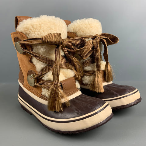 CHLOE Talla 6.5 Botas de materiales mixtos de ante marrón beige