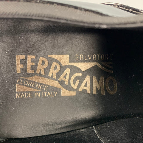 SALVATORE FERRAGAMO Talla 8.5 Zapatos con cordones de cuero negro