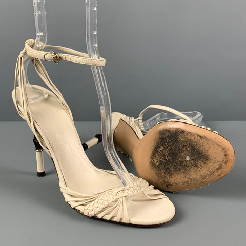 GUCCI Size 6.5 White Woven Leather Strappy Sandals