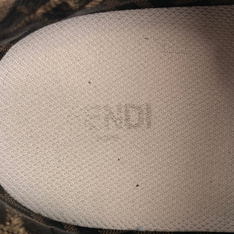 FENDI Talla 12 Zapatillas de deporte con cordones de cuero con logo blanco y marrón