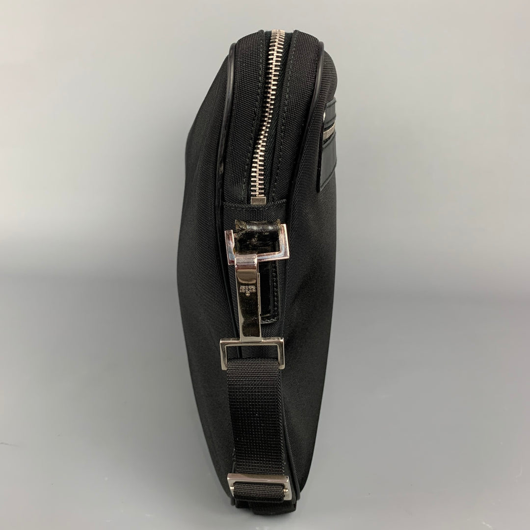Vintage GUCCI Black Canvas Leather Trim Messenger Bag – Sui