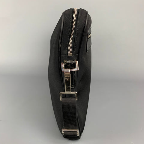 Vintage GUCCI Black Canvas Leather Trim Messenger Bag