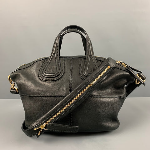 GIVENCHY Bolso cruzado de cuero negro