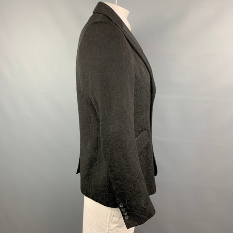 D&G by DOLCE & GABBANA Size 42 Regular Black Textured Damask Polyester / Cotton Peak Lapel Sport Coat