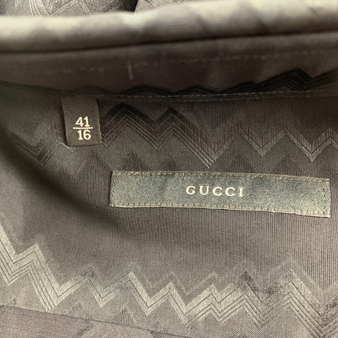 GUCCI by Tom Ford Spring-Summer 2000 Size M Black Zig Zag Silk Acetate French Cuff Shirt