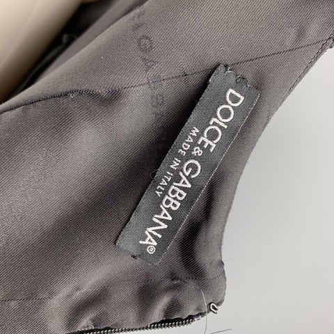 DOLCE &amp; GABBANA Taille 4 Robe droite en laine vierge noire sans manches avec nœud en velours