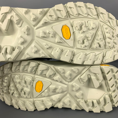 HOKA x Bodega Kaha Taille 9,5 Baskets à lacets en matériaux mélangés mousse