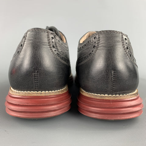 COLE HAAN Talla 9.5 Zapatos con cordones y punta de ala de cuero perforado color carbón