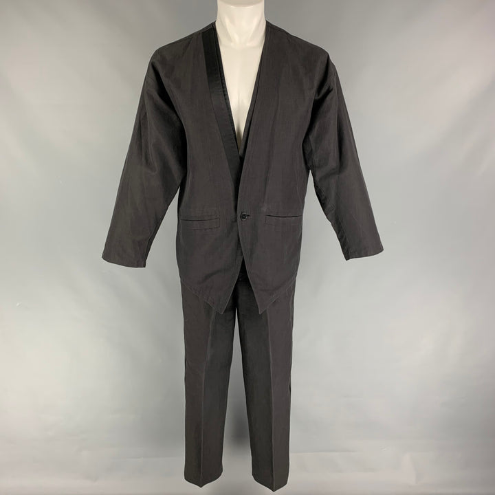 Vintage GIANNI VERSACE Size 38 Black Textured Pleated 3 Piece Suit