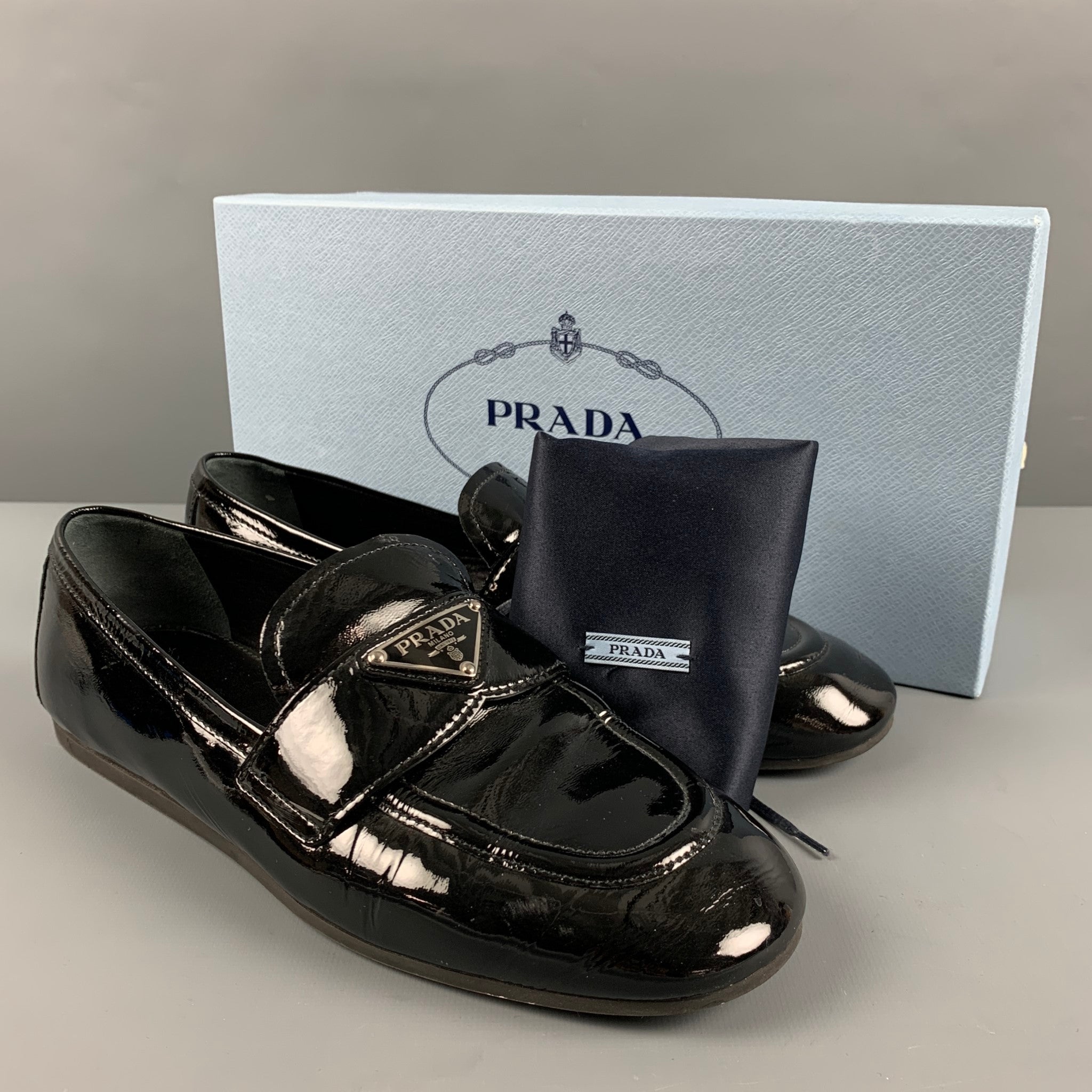 PRADA Size 9 Black Patent Leather Loafer Flats