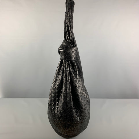 BOTTEGA VENETA Black Leather Maxi Inrecciato Jodie Handbag
