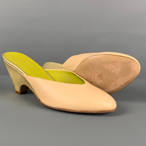 BOTTEGA VENETA Tacón 7 Mules de cuero beige