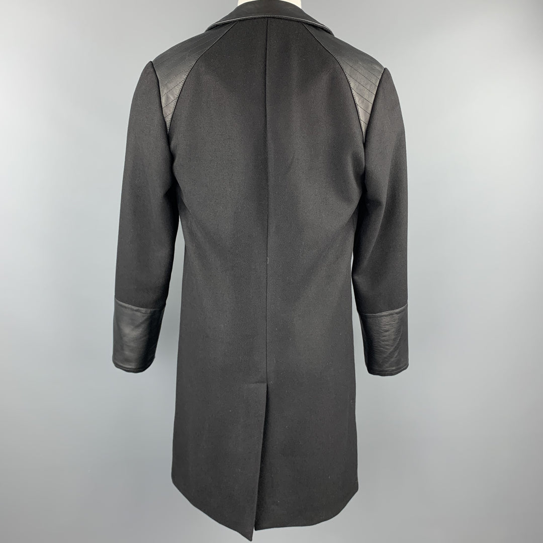 ROYGBM Talla 40 Abrigo motero con cremallera asimétrica de lana y cuero negro