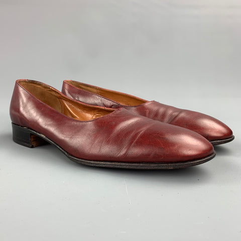 WALTER NEWBERGER para WILKES BASHFORD Zapatos de tacón de ópera de cuero burdeos talla 10
