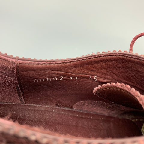 PAUL SMITH Taille 11 Chaussures de voyage flexibles à lacets en cuir perforé aubergine