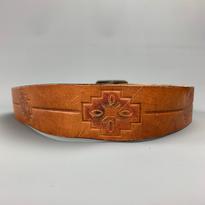 VINTAGE Size 32 Tan Embossed Hand Painted Leather Belt